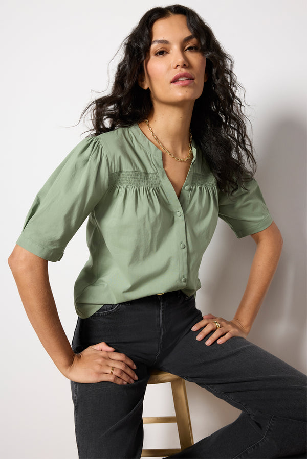 everve Kaia Smocked Top Seaspray