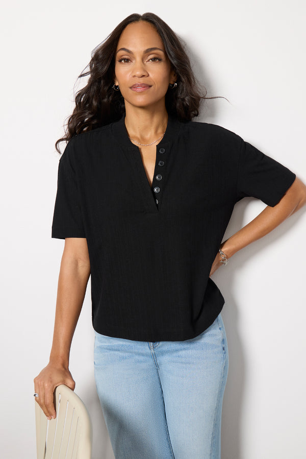 Everve Kasey Mock Placket Tee Black