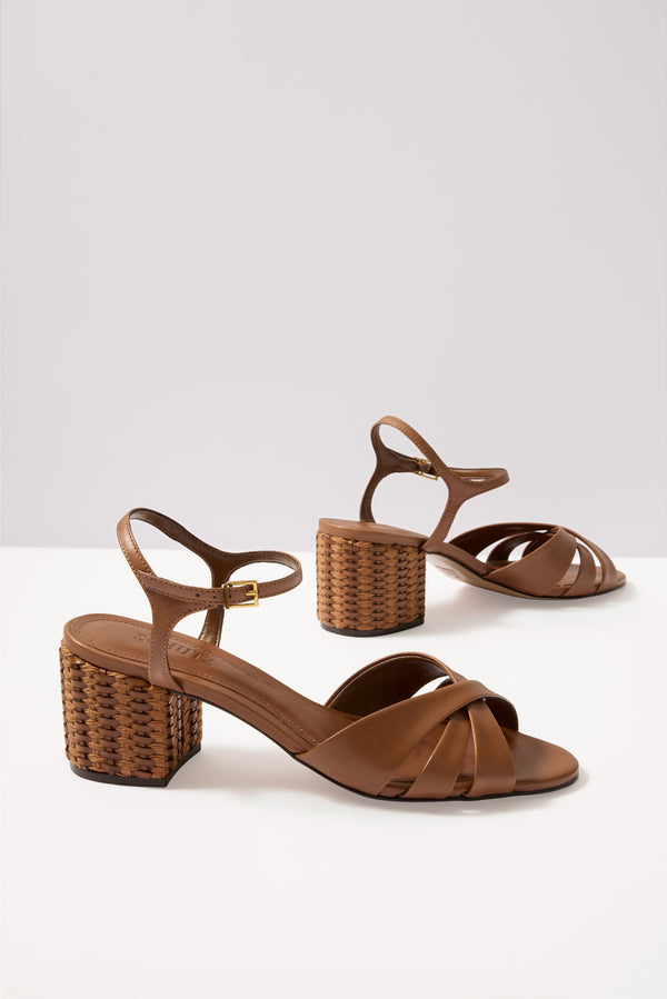 everve Keefa Mid Block Heel Caramel