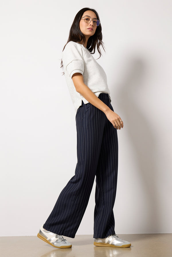 Everve Keeley Varsity Sweatshirt Heathergrey