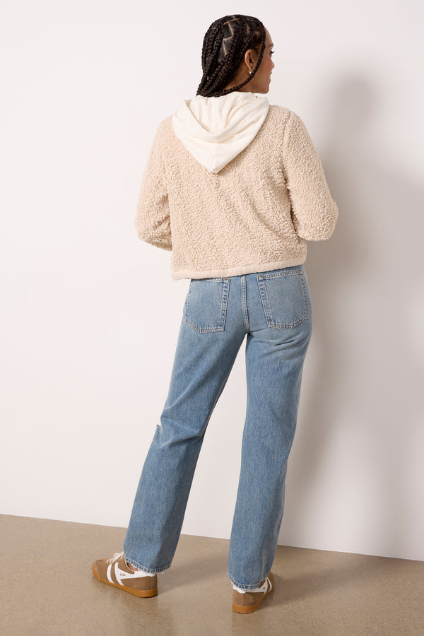 Everve Kelly Jean Backdrop