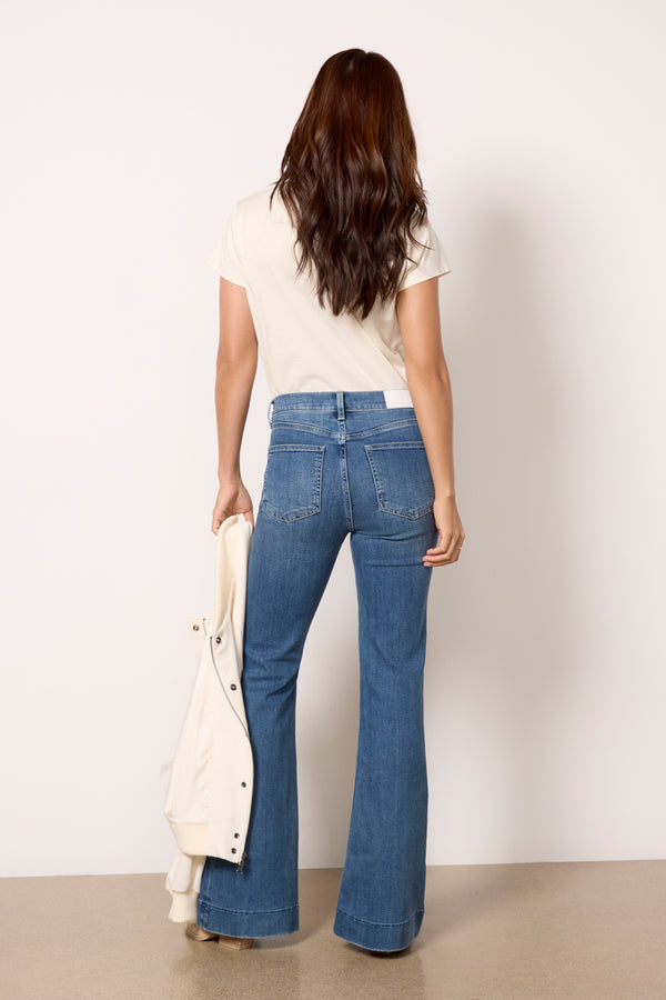 Everve Kinsley Flare Avenue