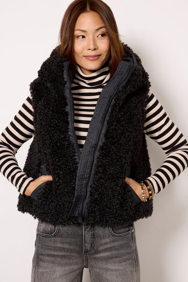 Everve Klara Vest Black