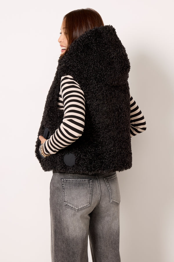 Everve Klara Vest Black