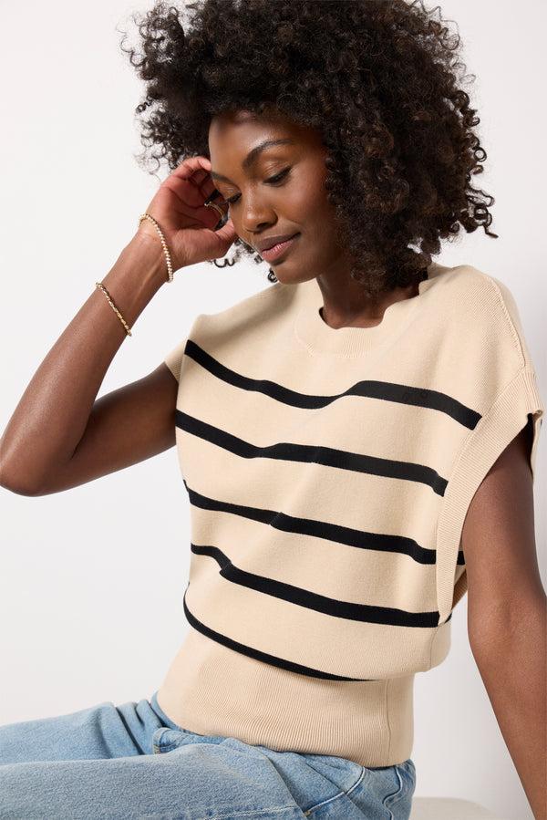 Everve Korey Pullover Tan/Black
