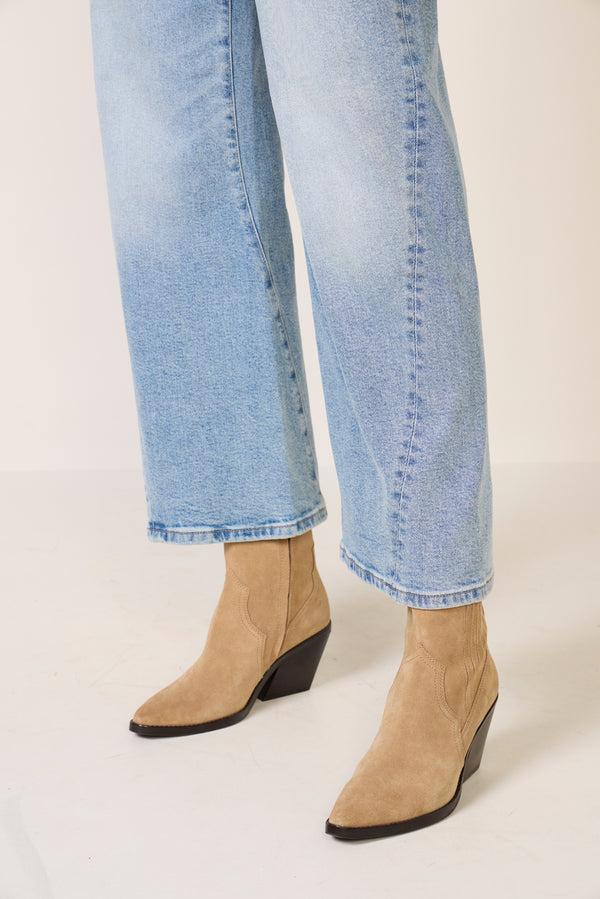 Everve Kyra W/ Seaming Wide Leg Jean Terrace