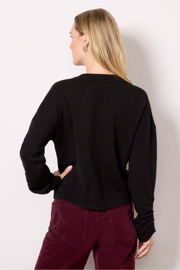 Everve Latigo V Neck Sweater Black