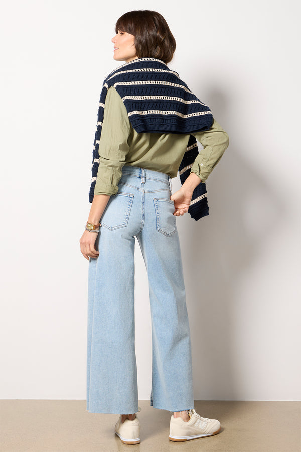 Everve Le Palazzo Crop Tributeraw