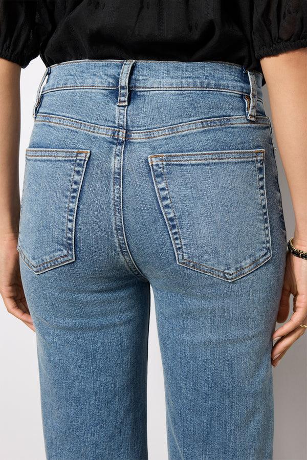 Everve Le Sleek Straight Vice