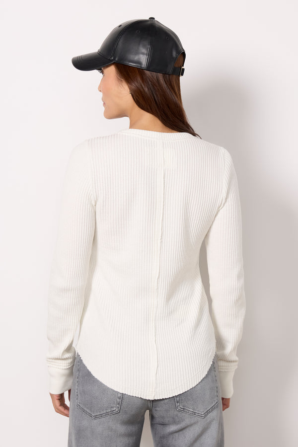 Everve Legend Apres Waffle Henley Egret