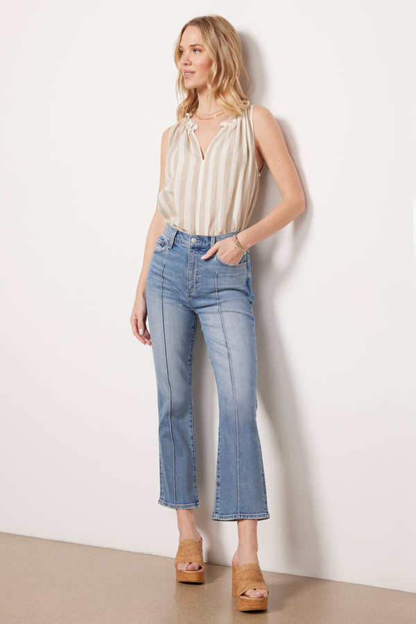 everve Lennon Crop Boot Essence