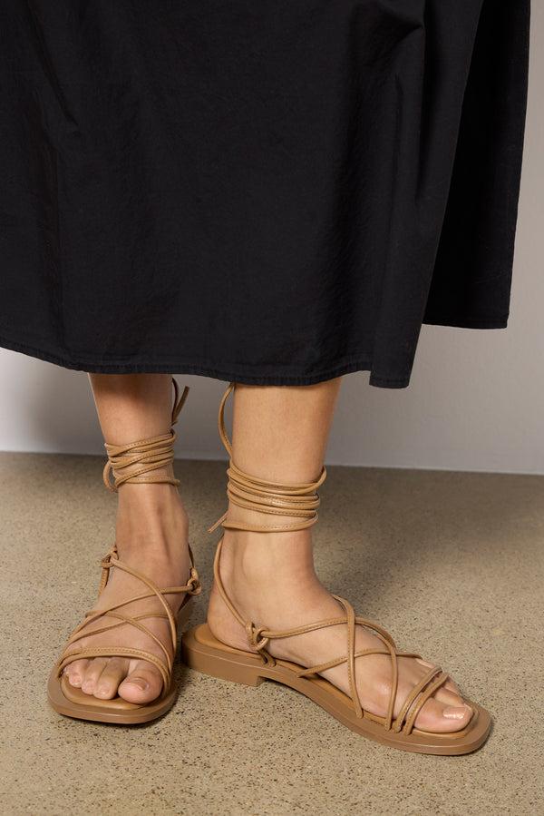 Everve Lilac Two Sandal Tan