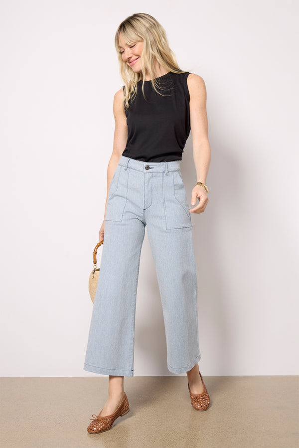 Everve Lilly Ruched Tank Black