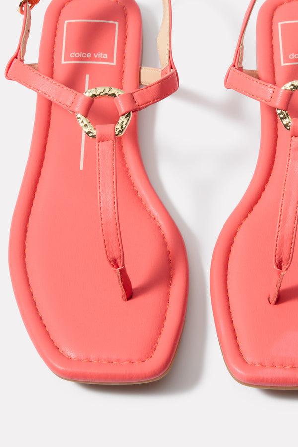 Everve Lorene T Strap Punch