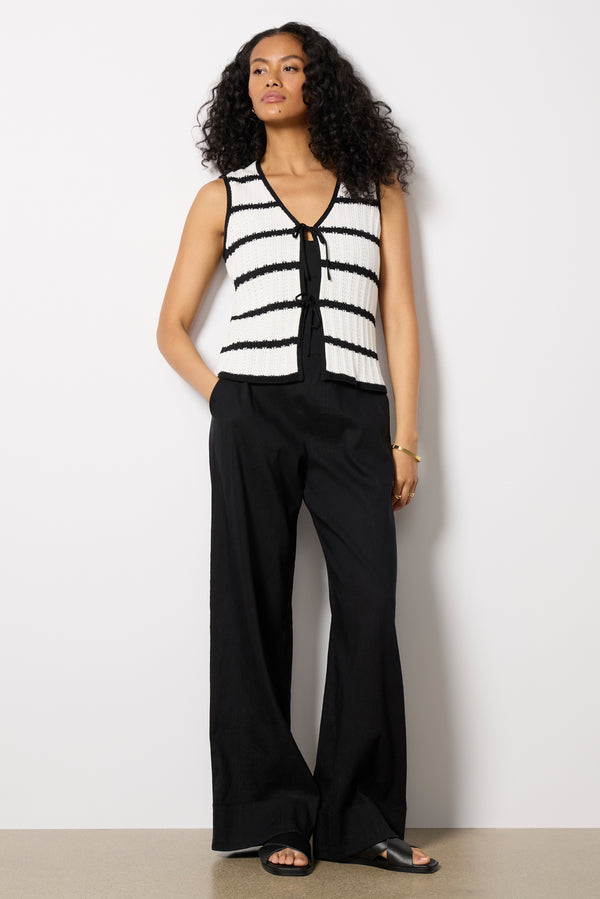 Everve Lou Tie Tank White/Black