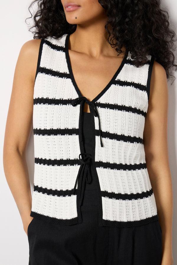 Everve Lou Tie Tank White/Black