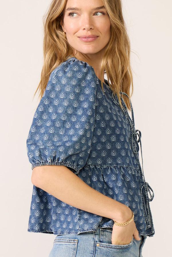 Everve Lucille Tie Front Blouse Chambray