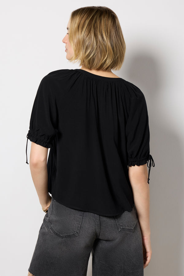 Everve Luna Blouse Black