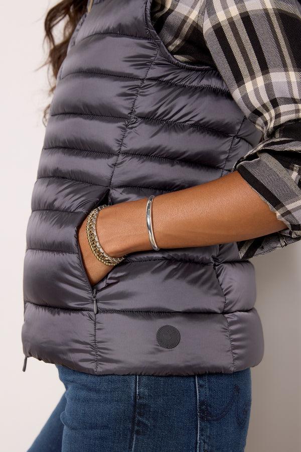 Everve Lynn Vest Ebonygrey