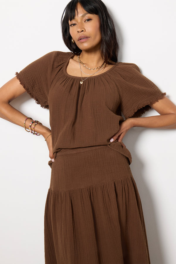 Everve Macie Gauze Top Cocoabean