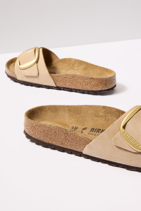 Everve Madrid Big Buckle Sandal Sandcastle