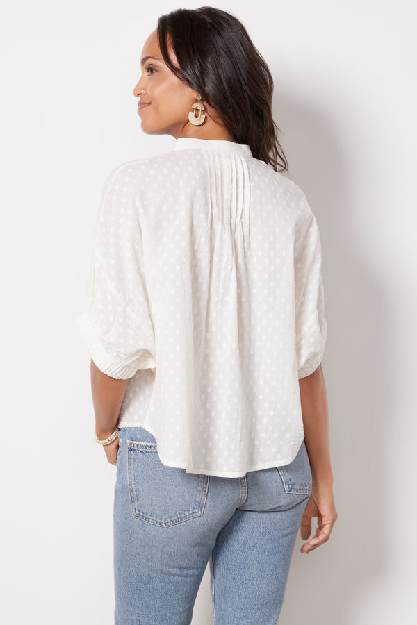 Everve Mandarin Collar Top Saltswissdot