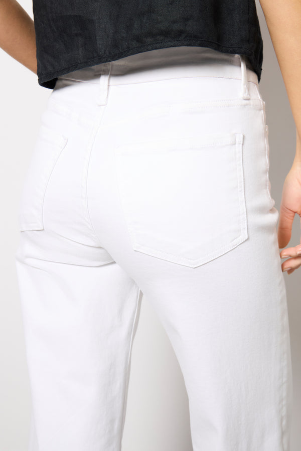 Everve Meg 27` Opticwhite