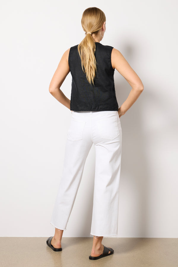 Everve Meg 27` Opticwhite