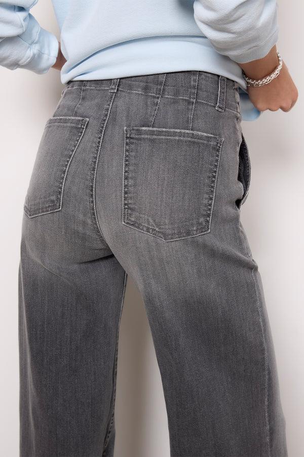 Everve Meg Utility W Raw Hem Unification