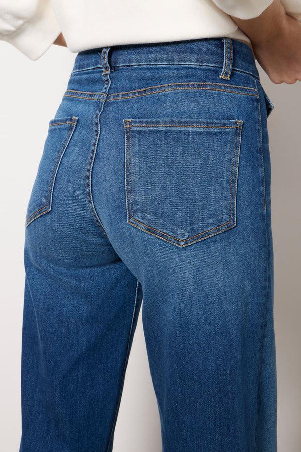 Everve Meg W Seaming Poised