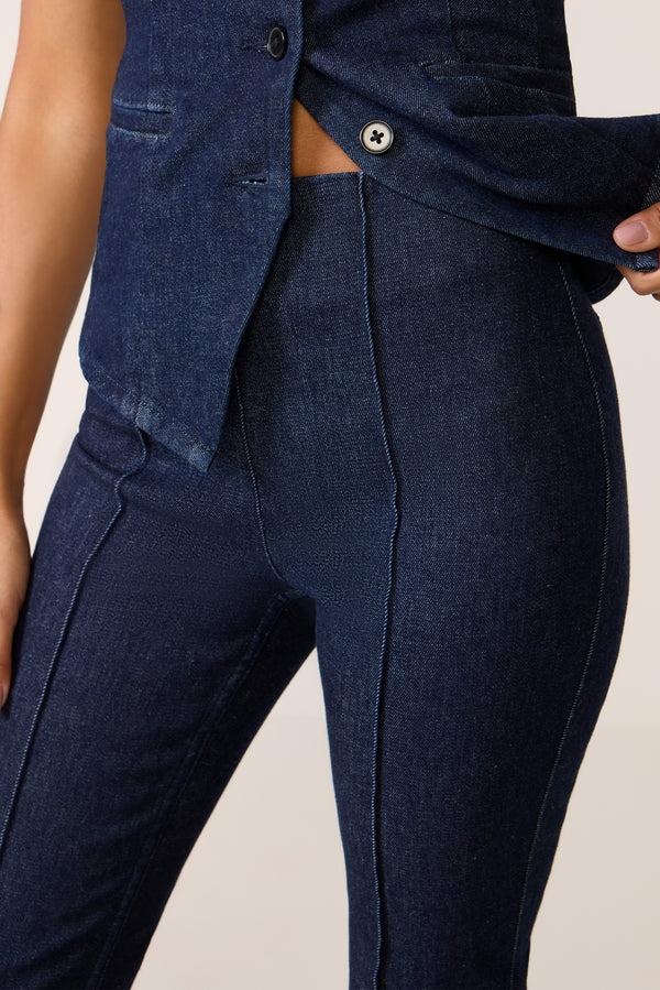 Everve Micro Flare Jean Rawindigo