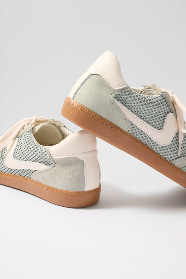 Everve Notice Mesh Sneaker Jade