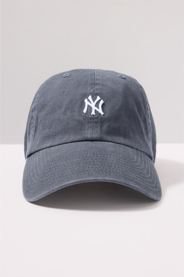 everve NY Base Runner Baseball Hat Navy