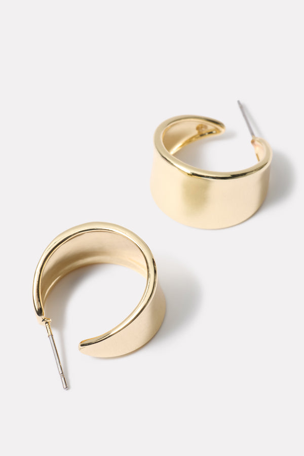 Everve Pippa Flat Hoop Earrings Gold