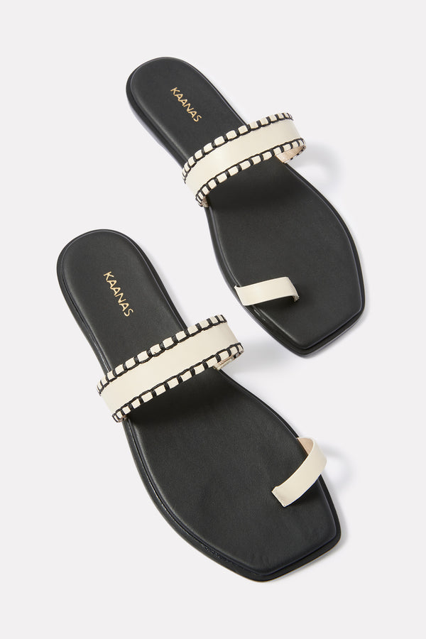 everve Pirita Toe Ring Sandal Black