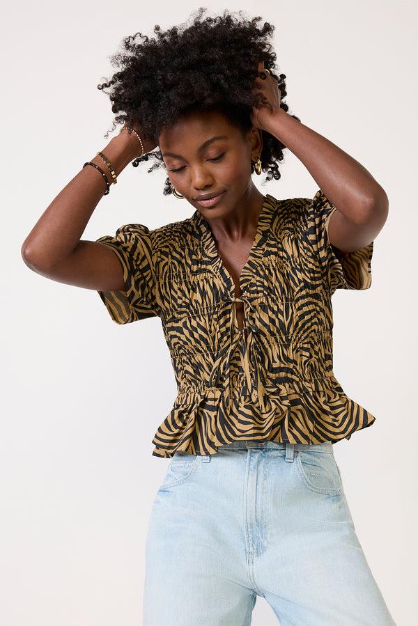 Everve Portia Blouse Cayman