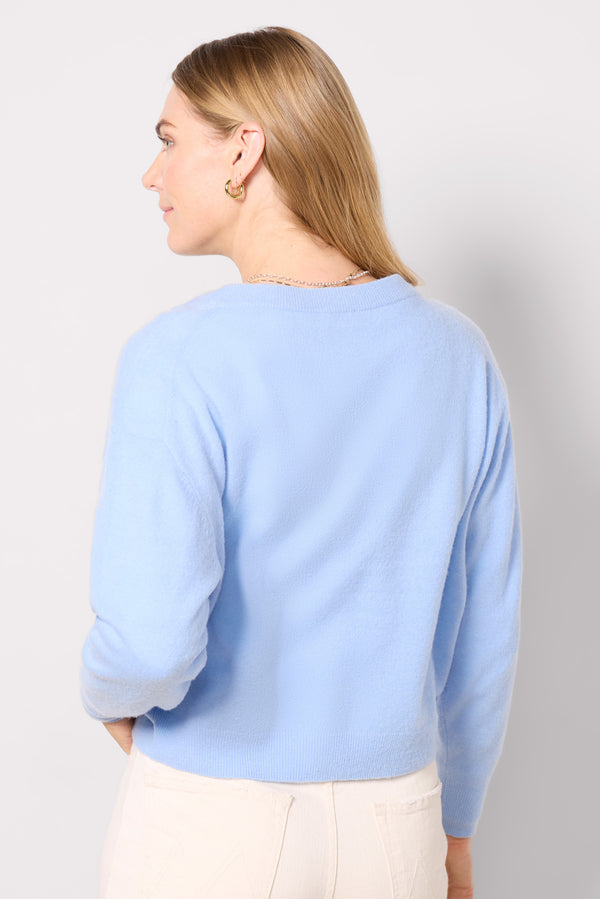 Everve Raxow V-Neck Sweater Atmosphere