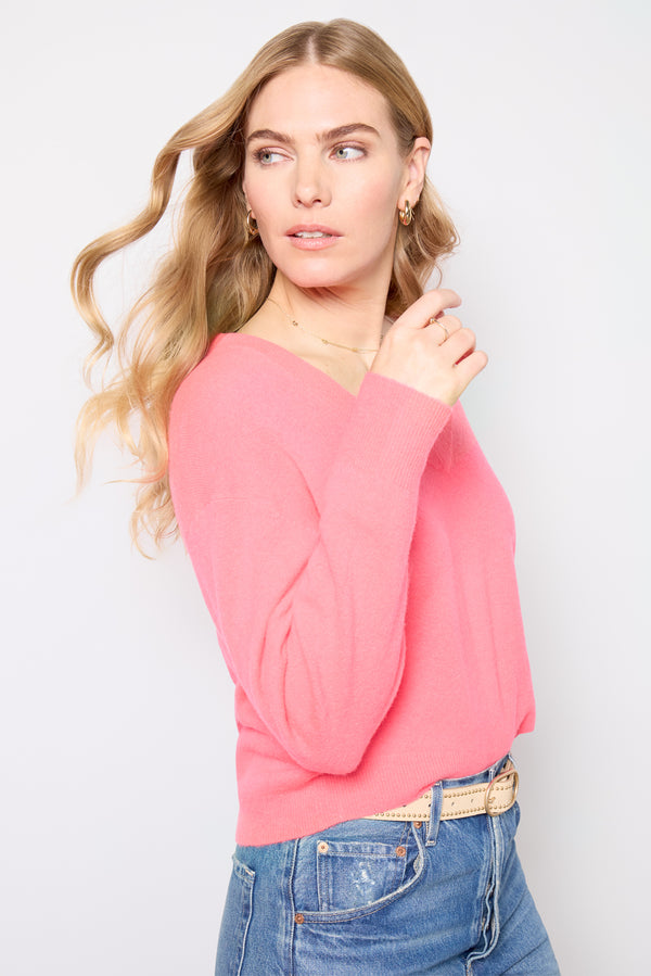 everve Raxow V-Neck Sweater Hortensiafluo