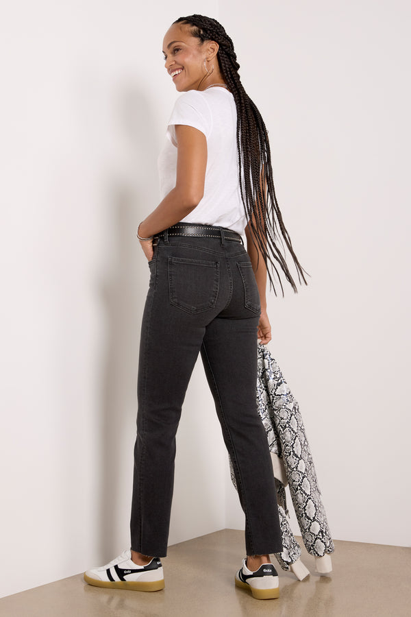 Everve Reese Straight Long Respectable