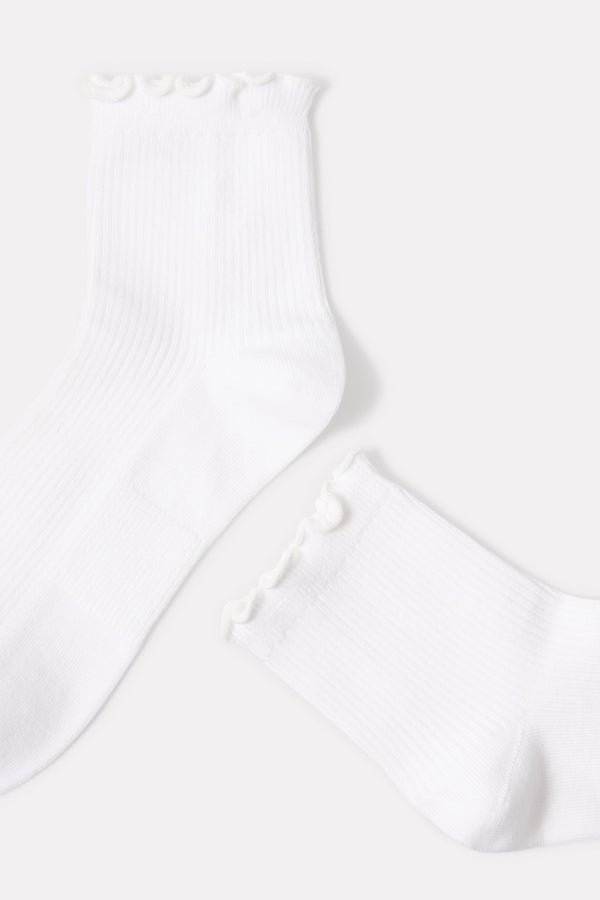 Everve Ribbed Ruffle Quarter Sock White