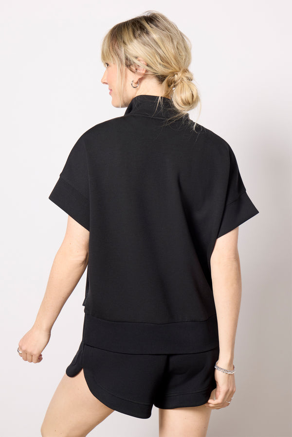 Everve Ritchie Short Sleeve Sweat Black