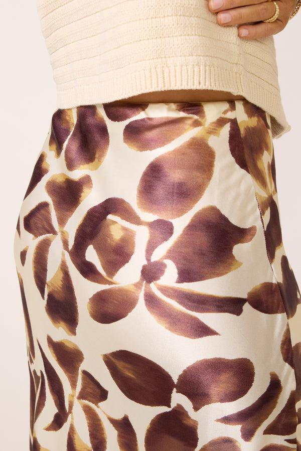 Everve Romina Maxi Skirt Espressolily