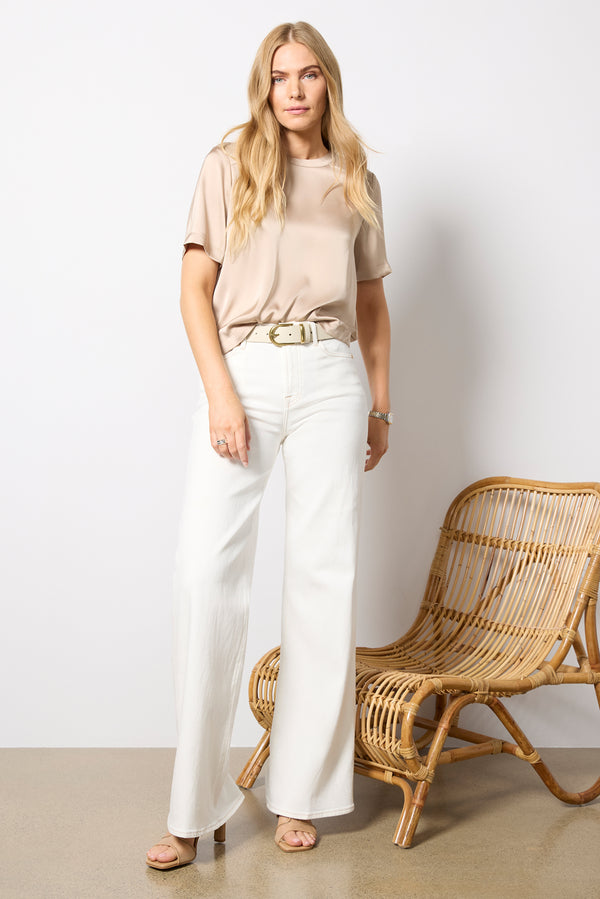 Everve Rylan Satin Top Natural