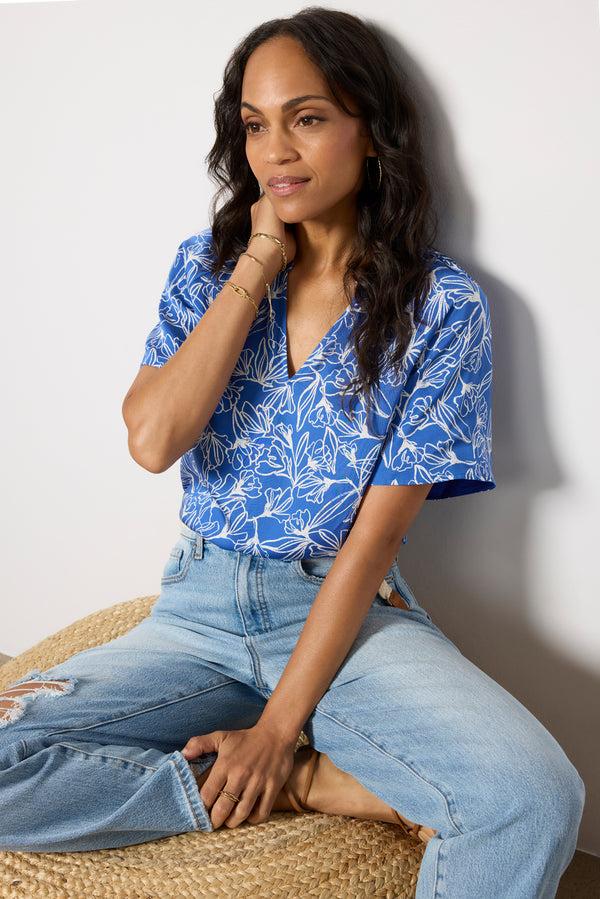 everve Rylee Top Beaucoupbluefloral