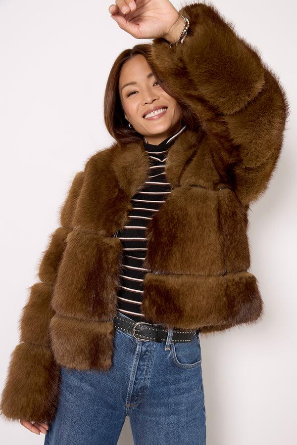 everve Sai Mink Short Coat Mink