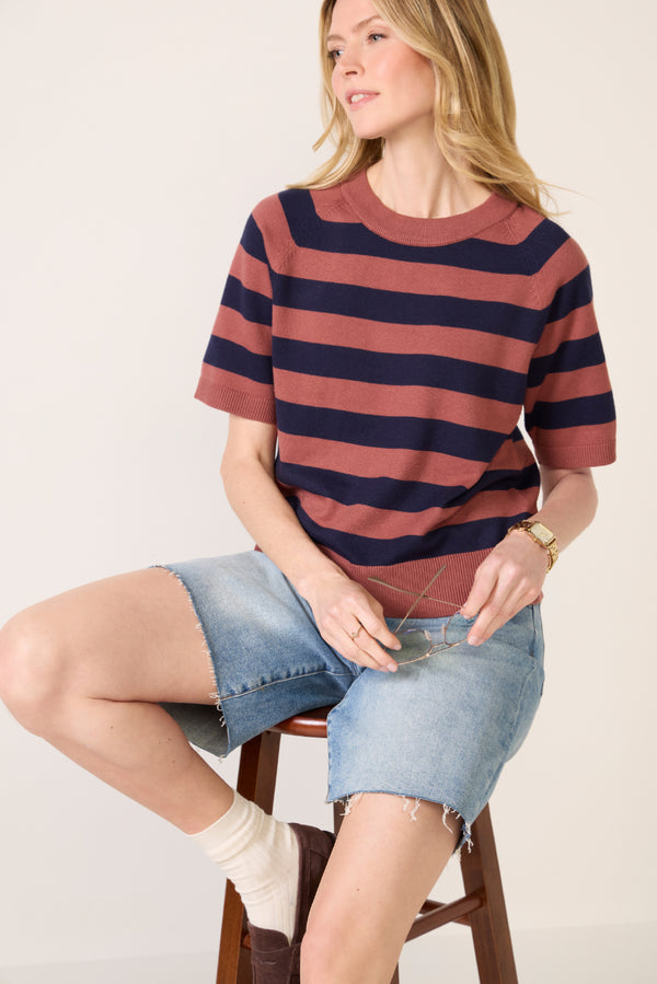 Everve Sami Raglan Sweater Mahogany/Navy