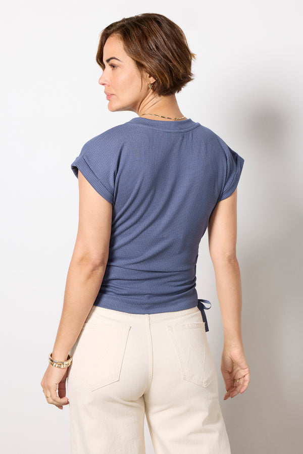 Everve Sawyer Side Tie Top Washednavy