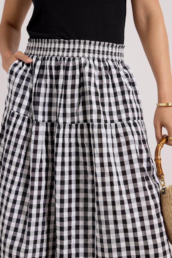 Everve Single Tier Maxi Skirt Black/White