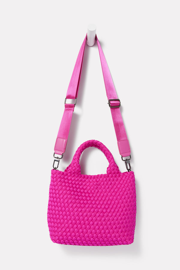 everve Sky`s The Limit Small Tote Fuchsia