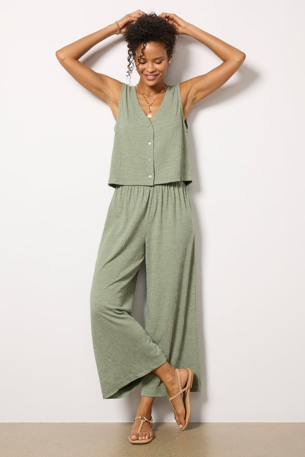 Everve Solace Textured Knit Top Palmgreen